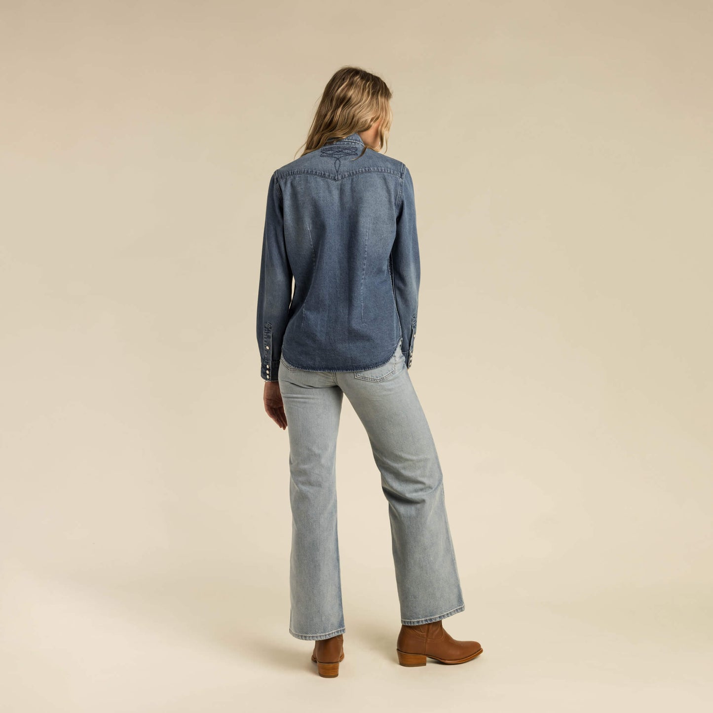 Women's Hondo Pearl Snap Denim Shirt