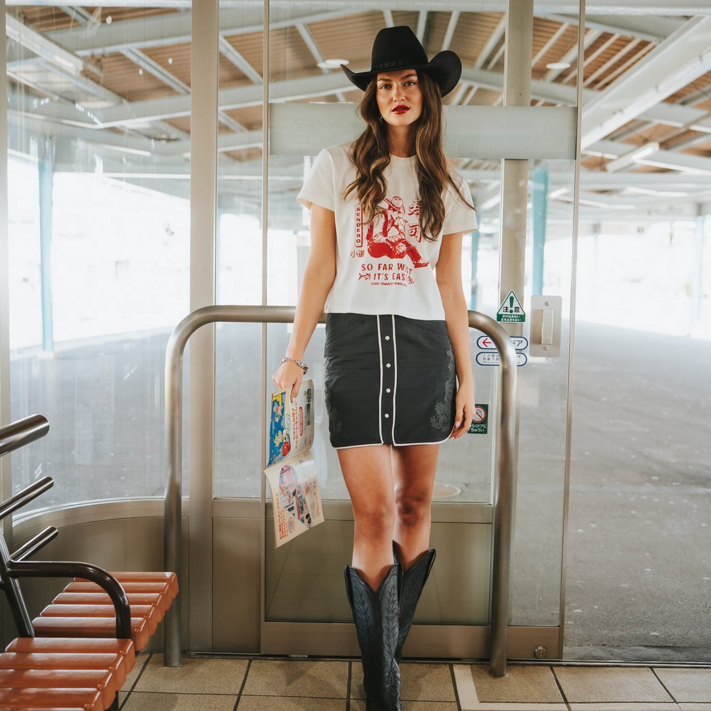 Calamity Pearl Snap Skirt - Black