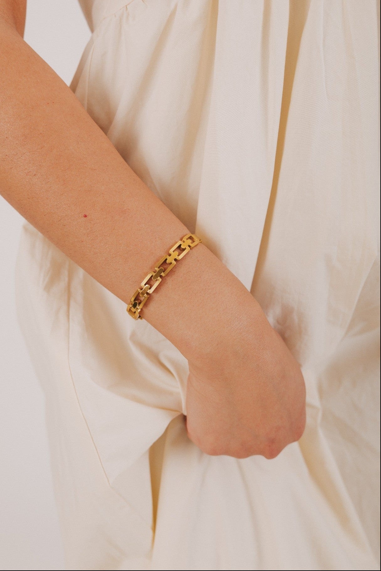At My Door Bracelet - 18K Gold Plated