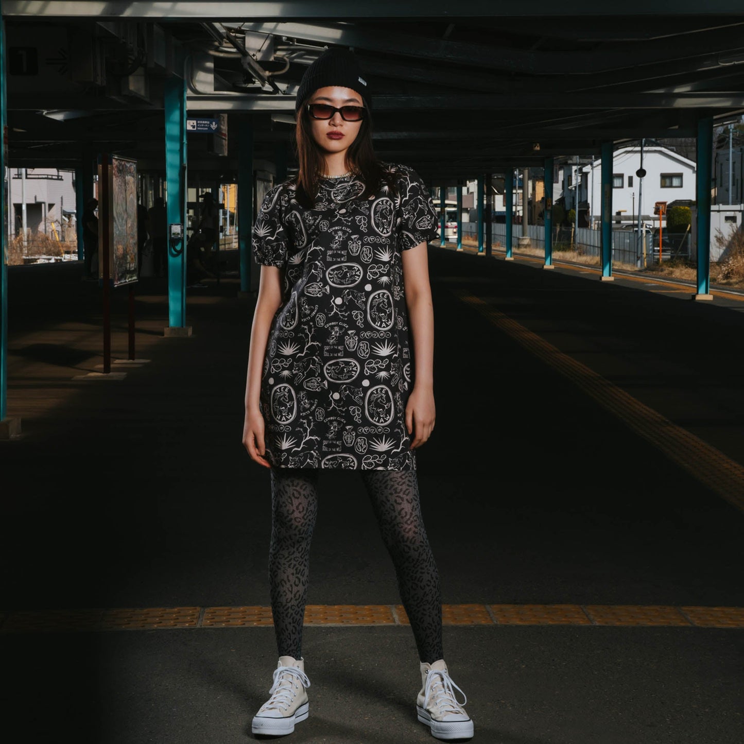 Gabriela Shift Dress - Haw Yee Print - Charcoal