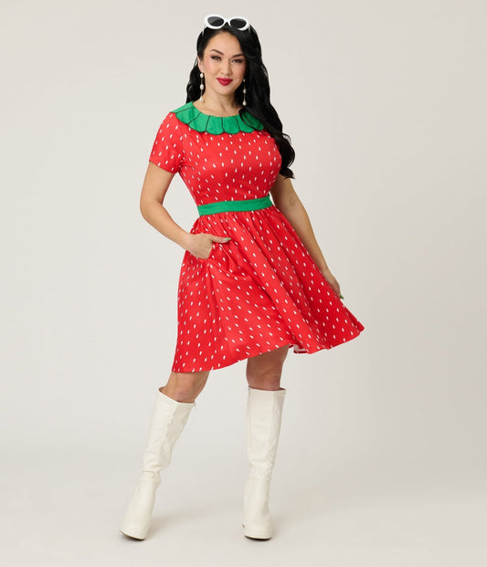 Smak Parlour Red & Green Petal Collar Flare Dress